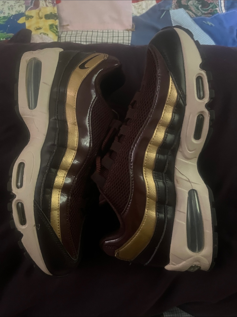 Women’s Nike sneakers